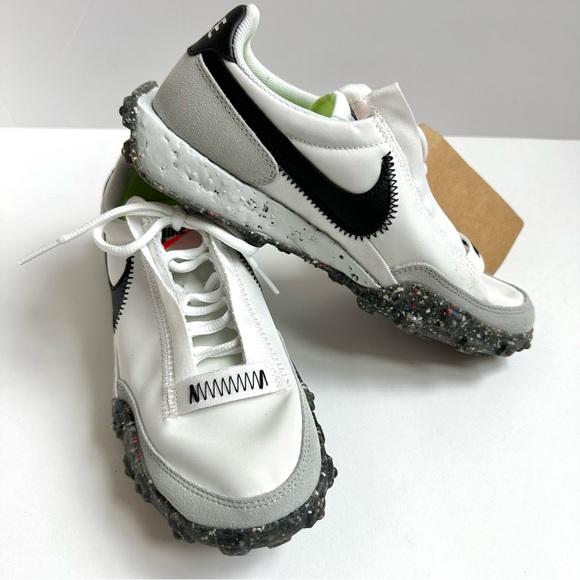 Nike Waffle Racer Crater Summit White Black Photon Dust 6 NWT - Picture 1 of 12